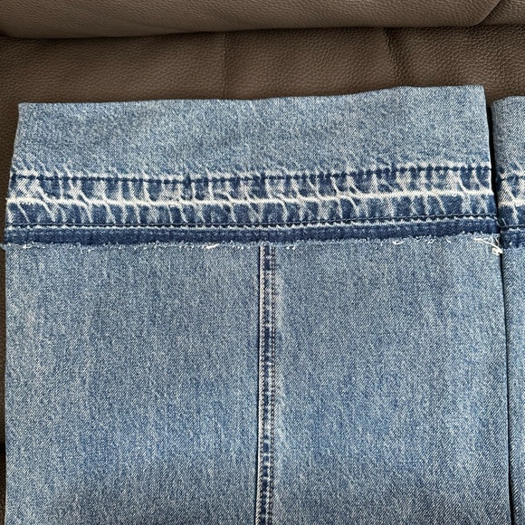 Rag & Bone Med Blue Denim Jeans - Picture 4 of 6